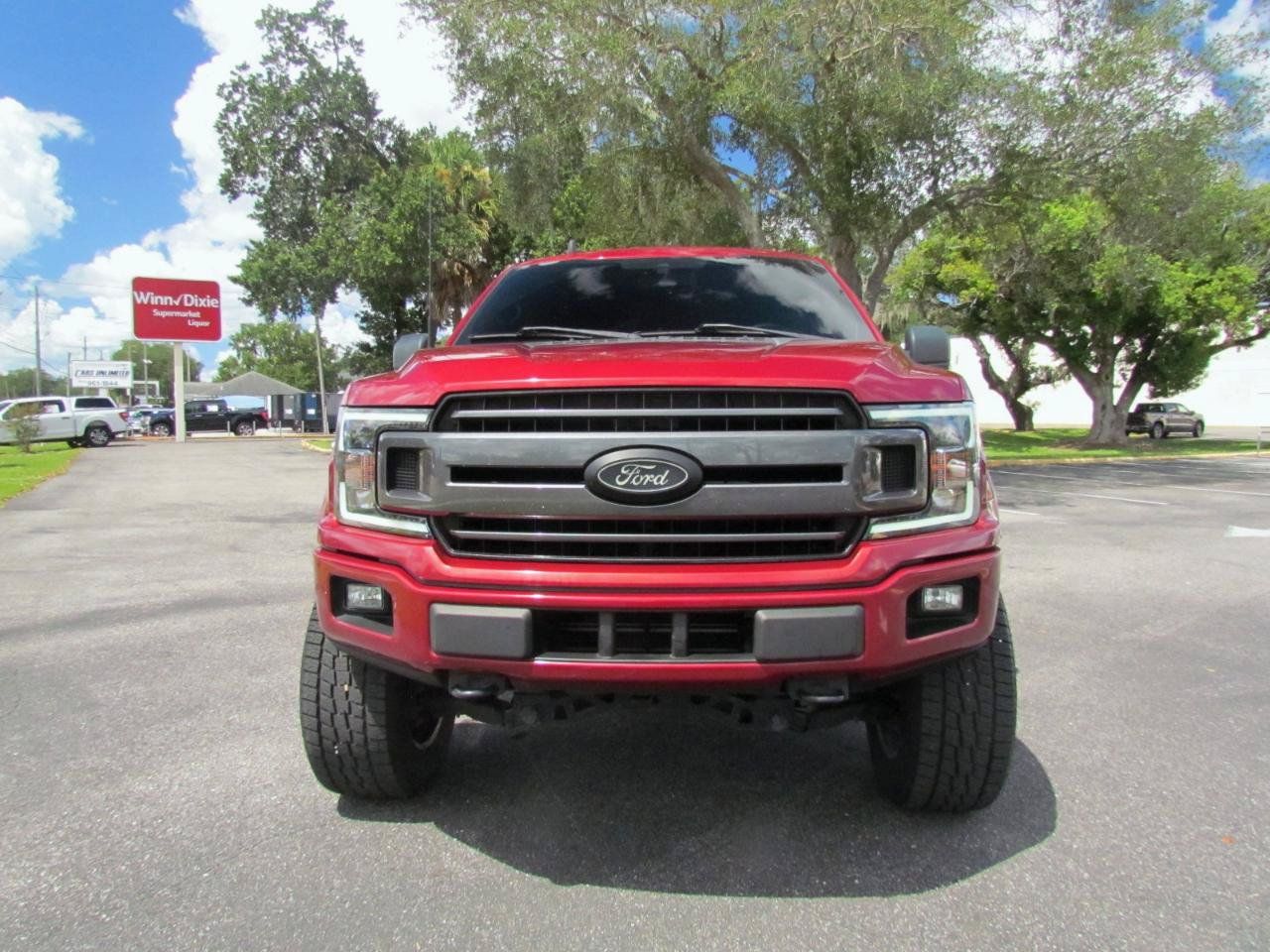 Used 2019 Ford F150 XLT w/ Equipment Group 302A Luxury AWD/4WD image 11