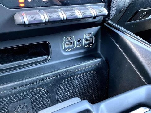 Used 2022 RAM 1500 Limited AWD/4WD image 17