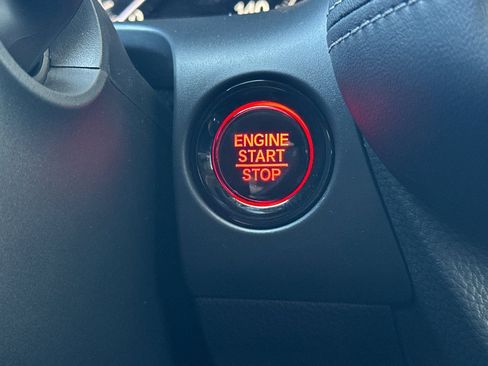 New 2026 Honda HR-V EX-L image 28