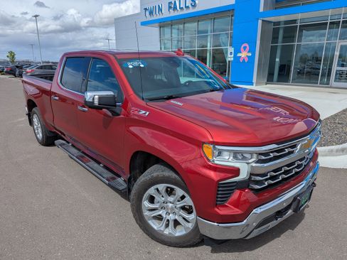 Used 2024 Chevrolet Silverado 1500 LTZ image 4