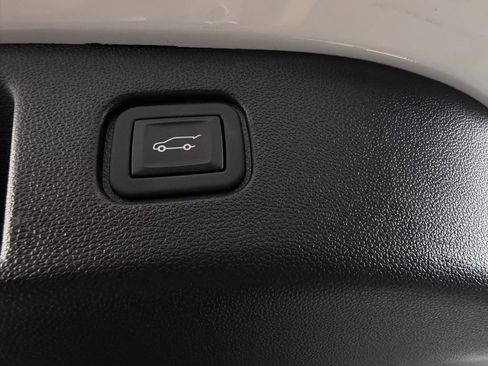 Used 2024 Chevrolet Blazer EV LT AWD/4WD image 26