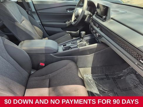 Used 2025 Honda Accord SE image 31