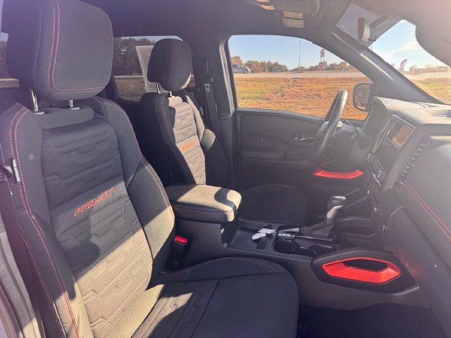 Used 2024 Nissan Frontier PRO-4X w/ Off-Road Protection Package AWD/4WD image 4