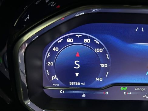 Used 2023 Chevrolet Silverado 1500 LT Trail Boss w/ Convenience Package II image 26