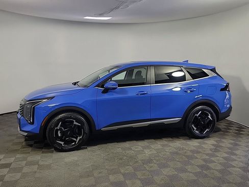 Used 2026 Kia Sportage EX FWD image 12