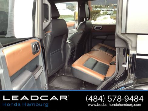 Used 2024 Ford Bronco Outer Banks image 14