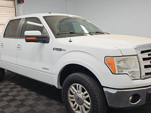 Used 2014 Ford F150 Lariat w/ Equipment Group 501A Mid AWD/4WD image 3