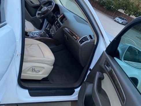 Used 2016 Audi Q5 2.0T Premium w/ Audi MMI Navigation Plus image 9