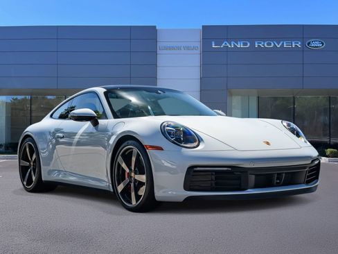 Used 2024 Porsche 911 Carrera S RWD image 3