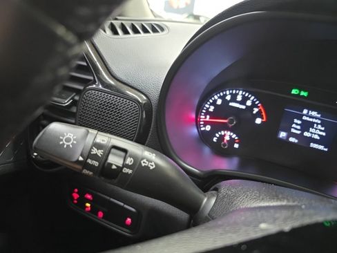 Used 2021 Kia Soul EX FWD image 26