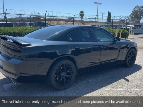 Used 2014 Dodge Charger R/T RWD image 6