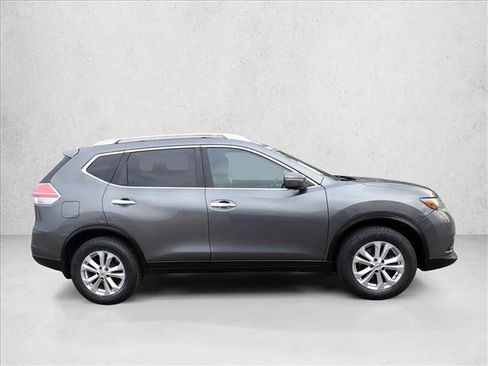 Used 2014 Nissan Rogue SV w/ SV Family Package AWD/4WD image 3