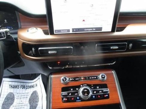 Used 2023 Lincoln Aviator Grand Touring w/ Equipment Group 301A image 9