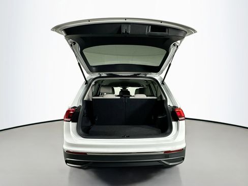 Certified 2024 Volkswagen Tiguan S image 23