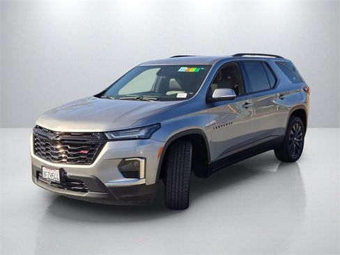 Used 2023 Chevrolet Traverse RS w/ LPO, Floor Liner Package image 8