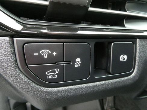New 2026 Kia Sportage SX FWD image 26
