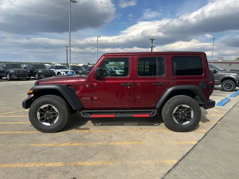 Used 2021 Jeep Wrangler Unlimited Rubicon AWD/4WD image 4