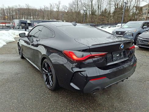 Used 2023 BMW 430i Coupe w/ M Sport Package image 5