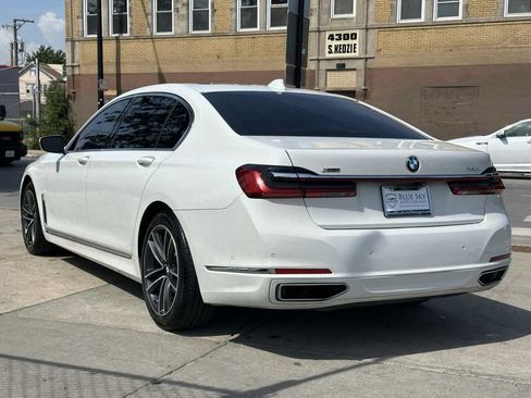 Used 2020 BMW 750i xDrive w/ Executive Package AWD/4WD image 7