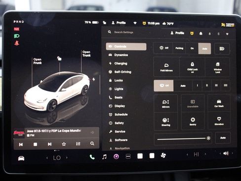 Used 2023 Tesla Model 3 Standard Range RWD image 45