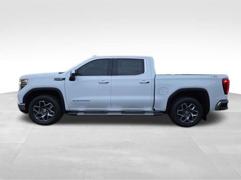 New 2026 GMC Sierra 1500 SLT w/ SLT Premium Package image 9