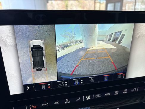 Certified 2025 GMC Hummer EV 2X image 15