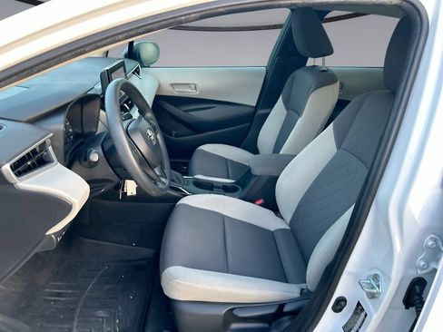 Used 2023 Toyota Corolla LE FWD image 11