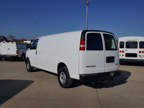 Used 2023 GMC Savana 2500 Extended w/ Driver Convenience Package RWD image 10
