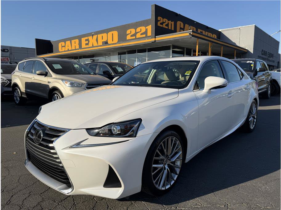 Used 2017 Lexus IS 200t RWD image 1
