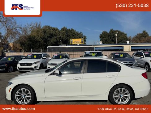 Used 2018 BMW 320i Sedan image 2