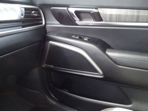 Used 2023 Kia Telluride EX FWD image 10