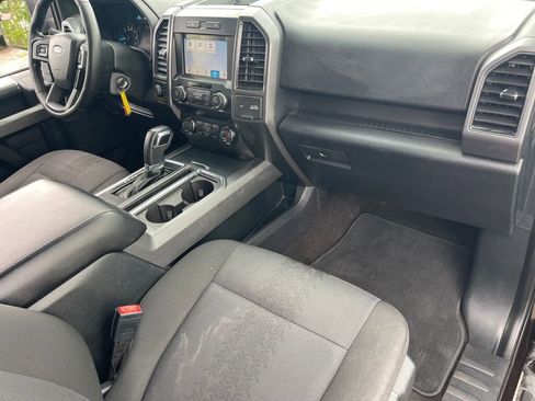 Used 2019 Ford F150 XLT w/ Equipment Group 302A Luxury AWD/4WD image 29