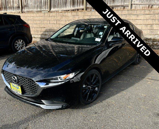 Used 2024 MAZDA MAZDA3 s FWD image 1