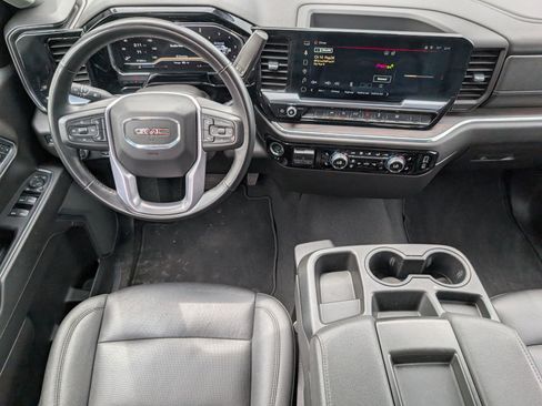 Used 2025 GMC Sierra 1500 SLT AWD/4WD image 6