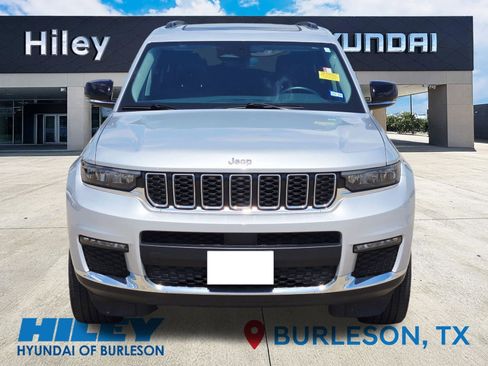 Used 2022 Jeep Grand Cherokee L Limited AWD/4WD image 7