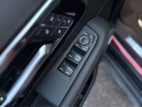 New 2026 Chevrolet Suburban Premier w/ Sun And Tow Package image 20