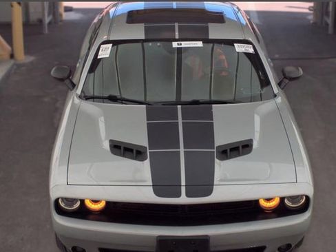 Used 2019 Dodge Challenger SXT w/ Blacktop Package AWD/4WD image 2