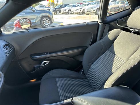 Certified 2022 Dodge Challenger SXT w/ Blacktop Package image 15