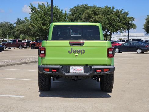 New 2025 Jeep Gladiator Rubicon w/ Convenience Group image 5