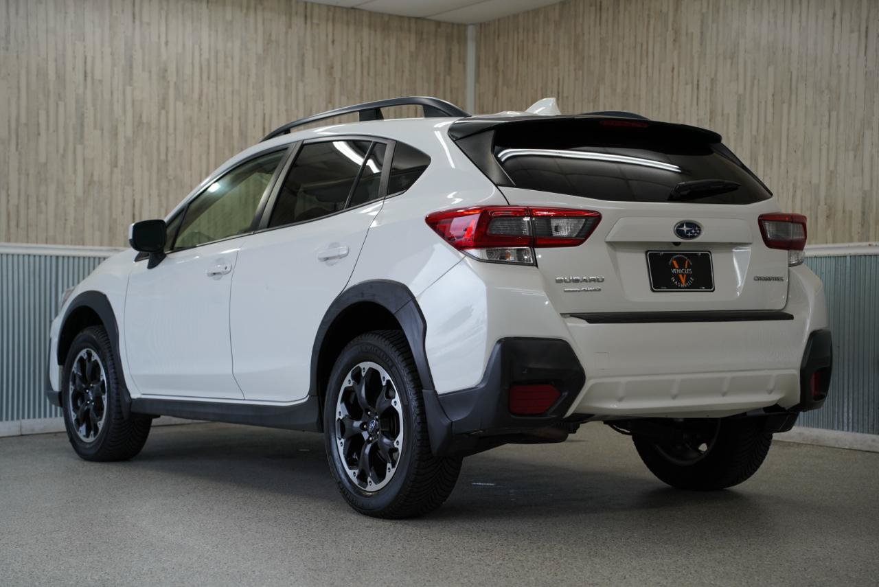 Used 2021 Subaru Crosstrek 2.0i Premium w/ Moonroof Package AWD/4WD image 7