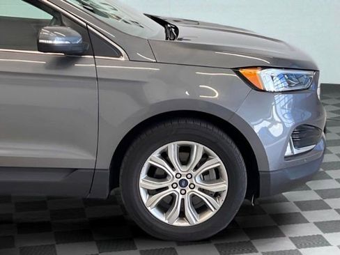 Used 2022 Ford Edge Titanium w/ Equipment Group 301A image 7