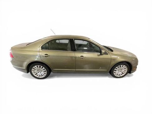 Used 2012 Ford Fusion Hybrid image 7