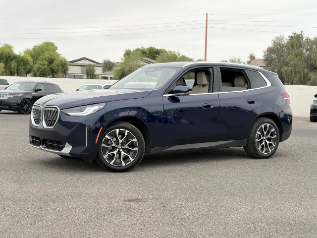 Used 2026 BMW X3 xDrive30i w/ Premium Package AWD/4WD image 2