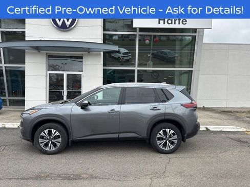 Used 2023 Nissan Rogue SV w/ SV Premium B Package image 2