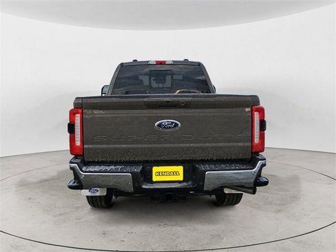 New 2026 Ford F350 Lariat w/ FX4 Off-Road Package image 4