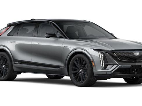 New 2026 Cadillac Lyriq V image 32