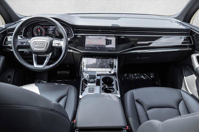 Certified 2025 Audi Q7 2.0T Premium w/ Convenience Package AWD/4WD image 21