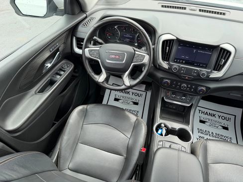 Used 2019 GMC Terrain SLT w/ Preferred Package FWD image 15