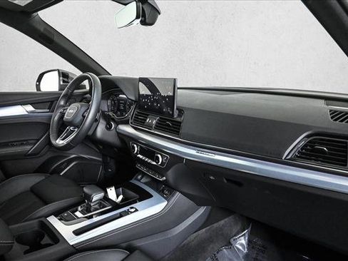 Certified 2025 Audi Q5 2.0T Premium Plus w/ Premium Plus Package image 23