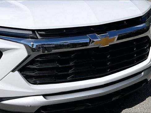 Used 2026 Chevrolet TrailBlazer LT FWD image 38